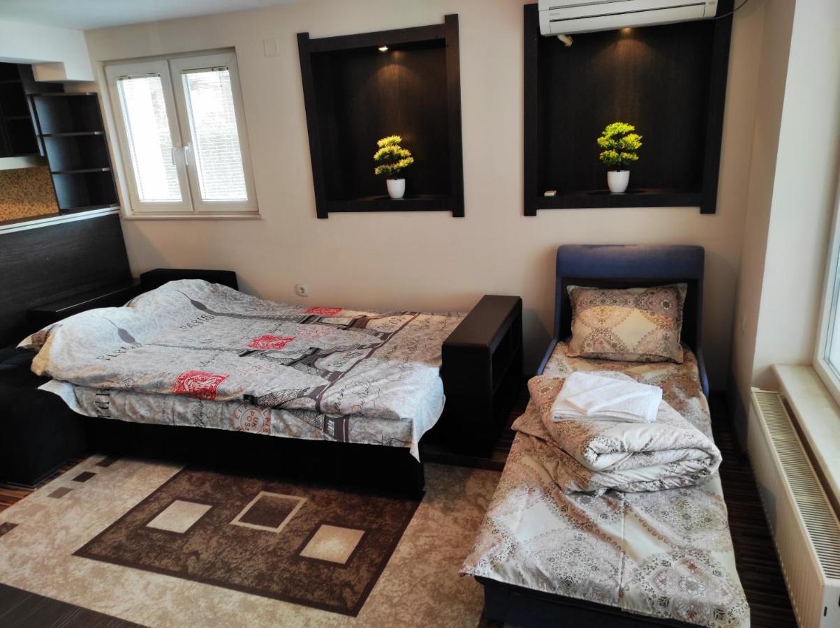 Pavlovi Apartments Самоков Екстериор снимка